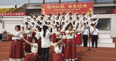 激情飞扬唱红歌　心怀赤诚颂祖国——桃花源一中举行中学生红歌合唱比赛